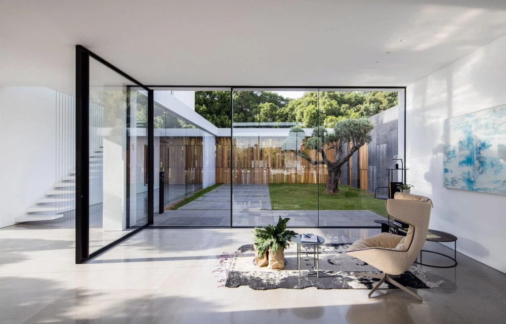 Extension moderne d'une maison individuelle, vue extérieure